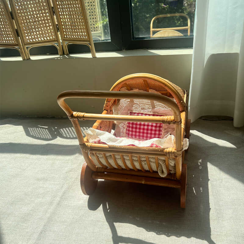 Gewebter Rattan-Kinderwagen, V – Baby Nursery Plants Bewertung und Preis